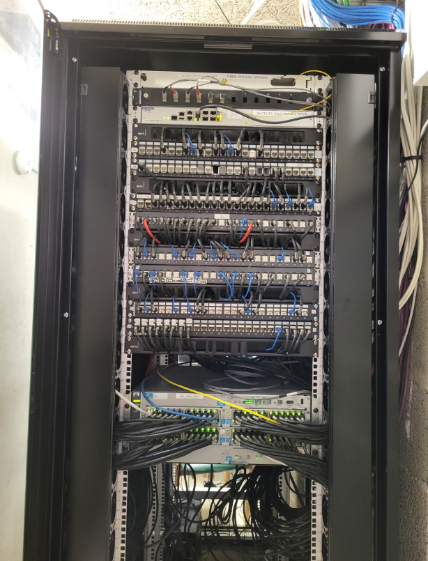 Rénovation en électricité Sautron | AD SOLUTIONS – Devis gratuit